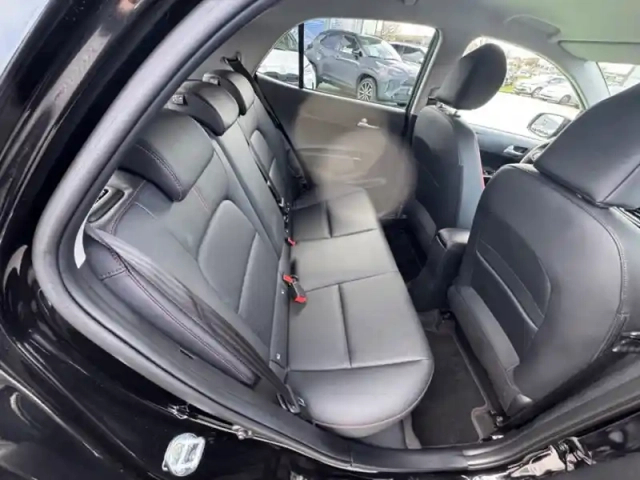 Kia Picanto gt line premium 1.2 84 ch — photo 19