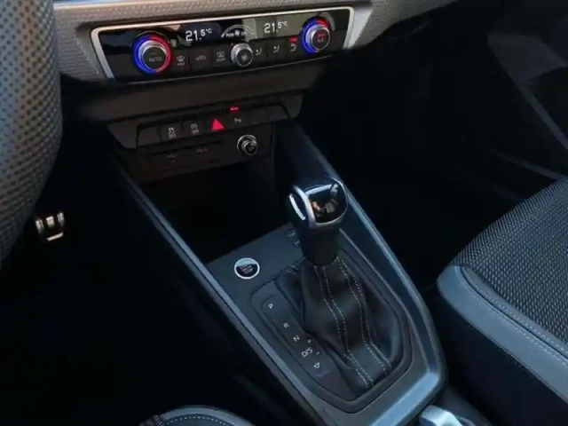 Audi A1 sportback 30 tfsi (1.0 116ch) s troni — photo 20