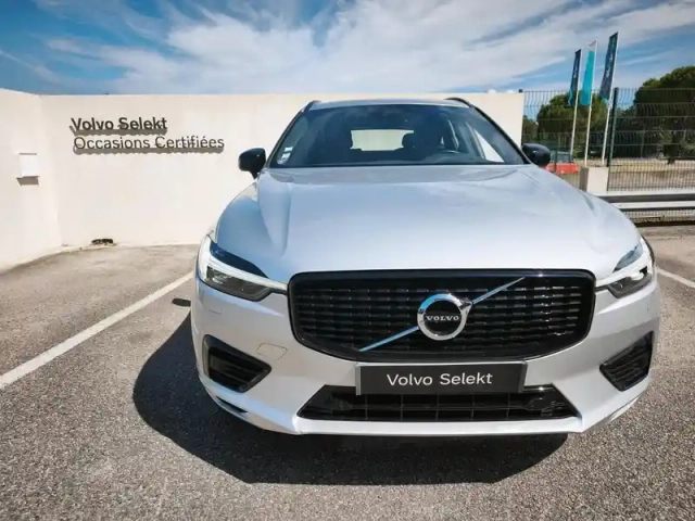 Volvo Xc60 t6 awd 253 + 87ch r-design geartronic — photo 28