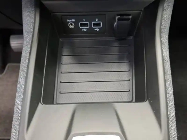 Renault Zoé zoe r110 - 22b — photo 24