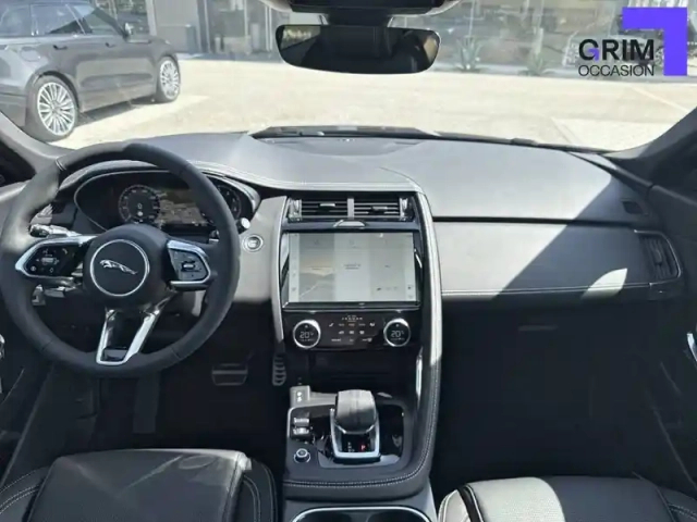 Jaguar E-Pace p270e ch phev awd bva — photo 39