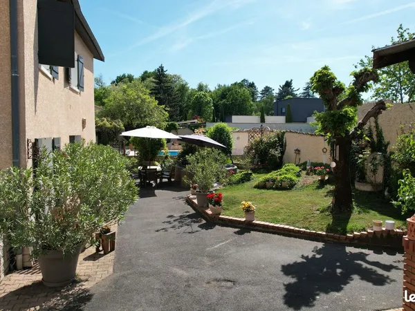 Vente de corps de ferme rénové