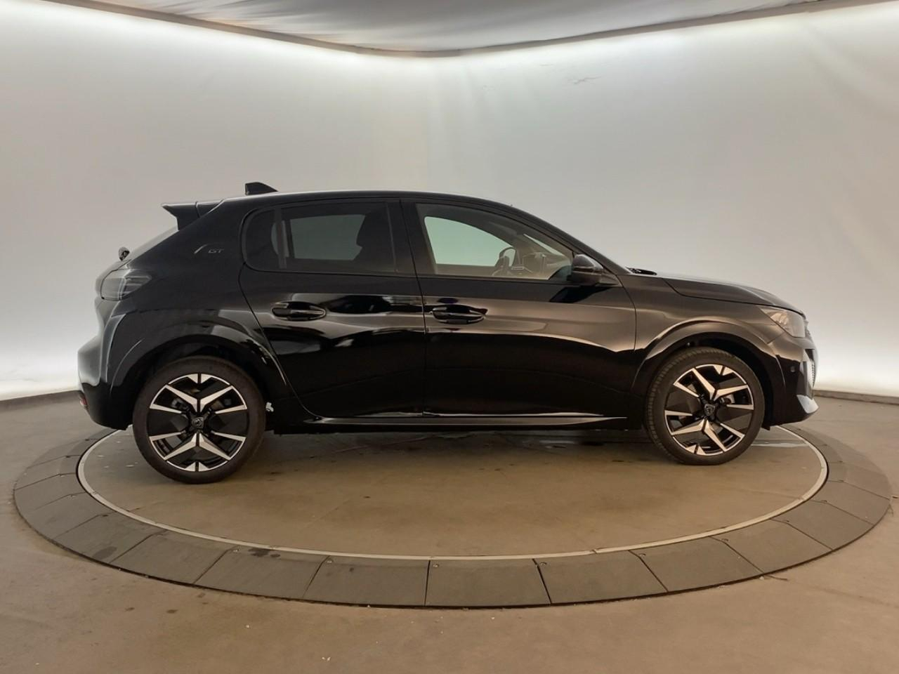 Peugeot 208 hybrid 145 ch e-dcs6 gt — photo 4