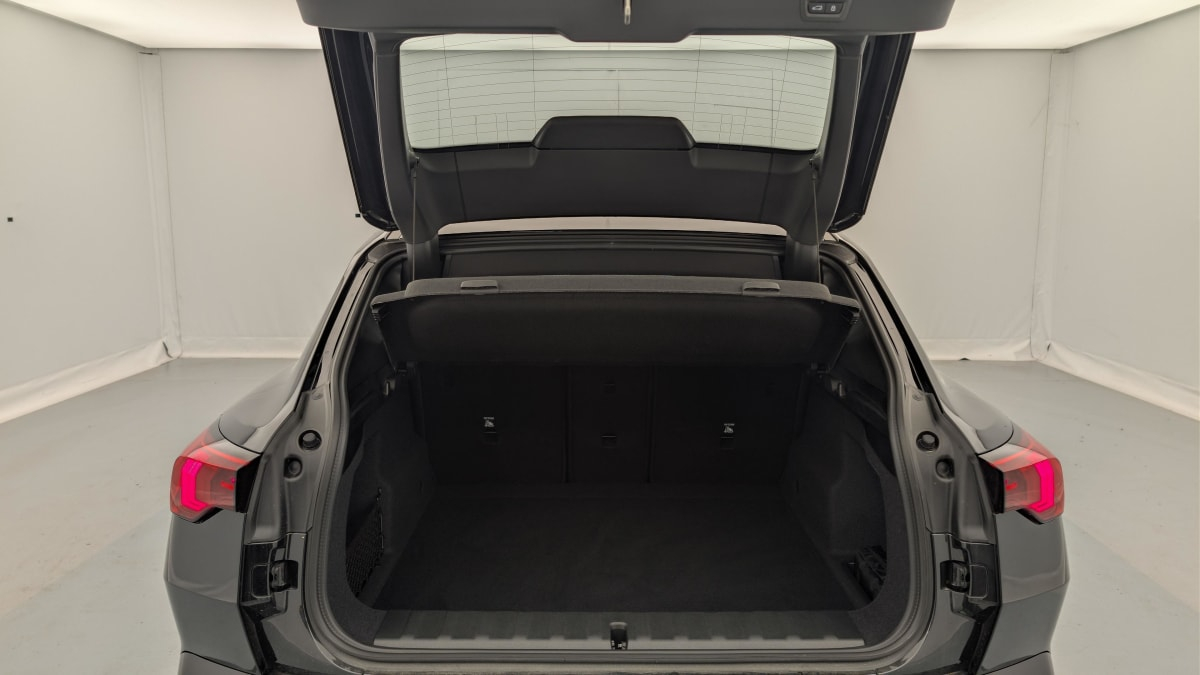 BMW X2 — photo 11