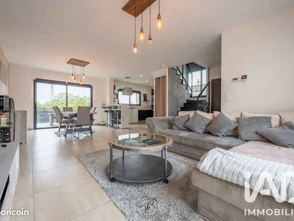 Maison 5 pièces 107 m²