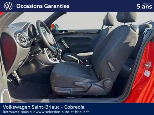 Volkswagen Coccinelle cabriolet 1.2 tsi 105ch bluemotion technology couture exclusive — photo 8