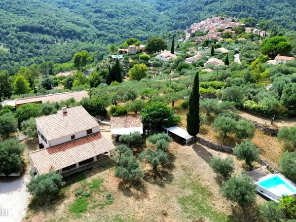 Villa 5 pièces 175 m²