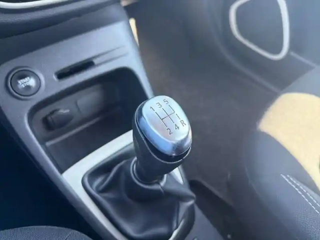 Renault Captur dci 90 e6c — photo 22