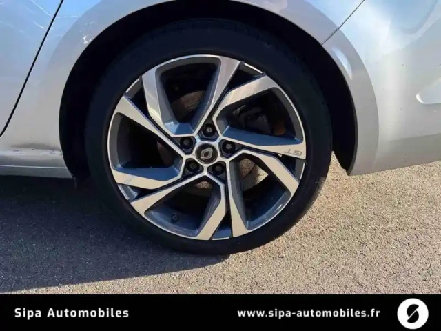 Renault Megane mégane iv estate dci 165 energy edc — photo 23