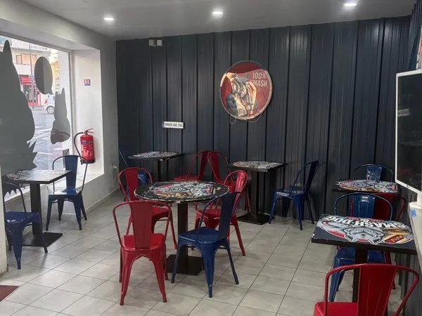À Vendre - Fast-Food Clé en Main à Pau - Tout Équipé - 30 000