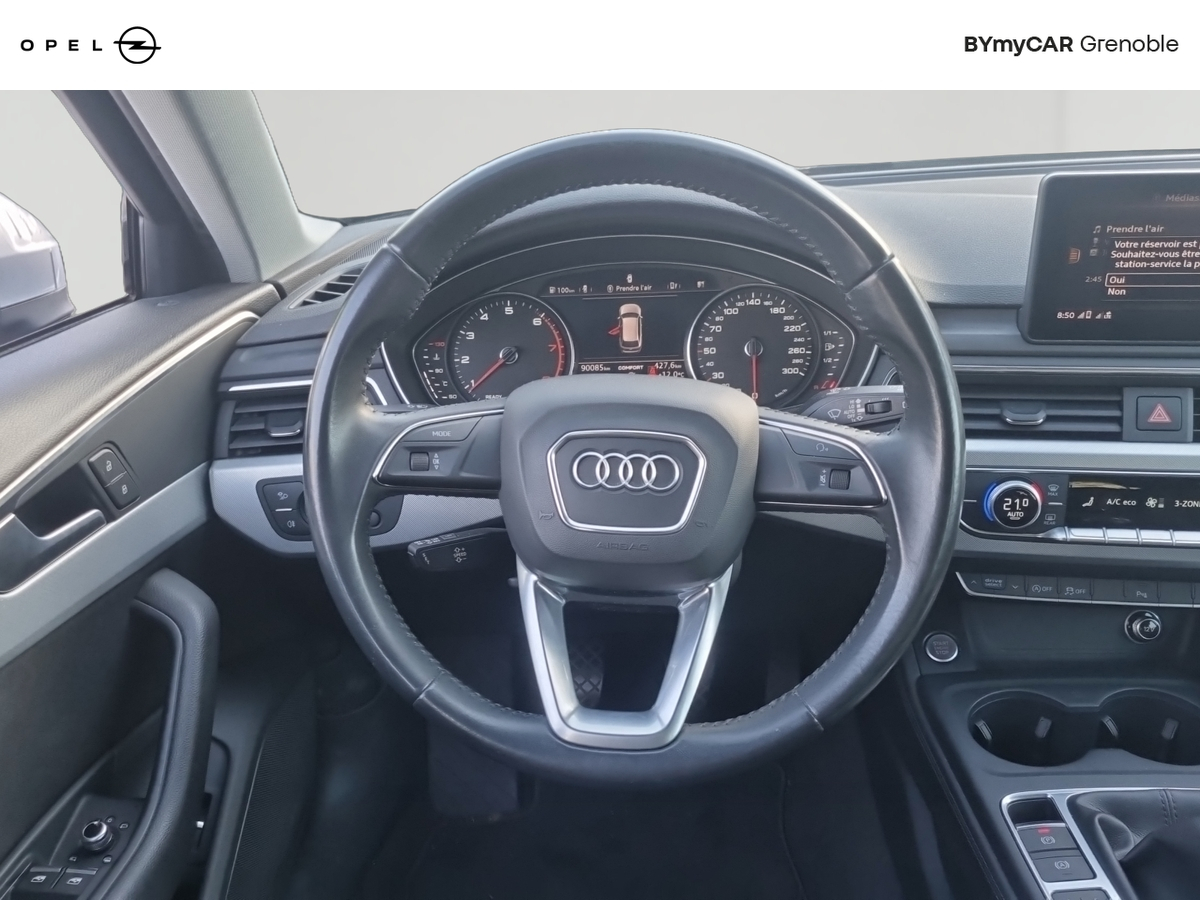 Audi A4 Avant 35 TFSI 150 — photo 10