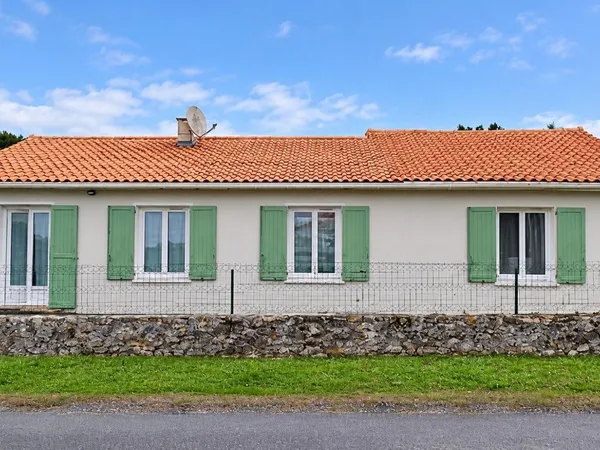Plain-pied, 3 chambres, jardin et garage double