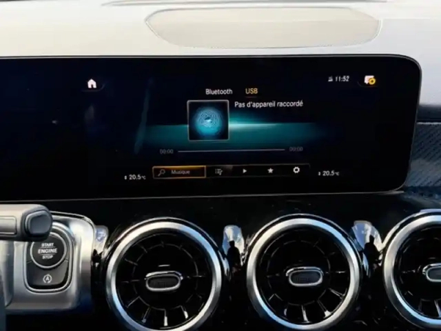 Mercedes Glb 220 d 4matic amg line — photo 7