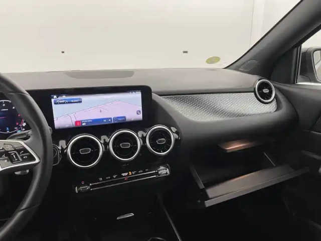 Mercedes Gla 200 d 8g-dct 4matic — photo 47