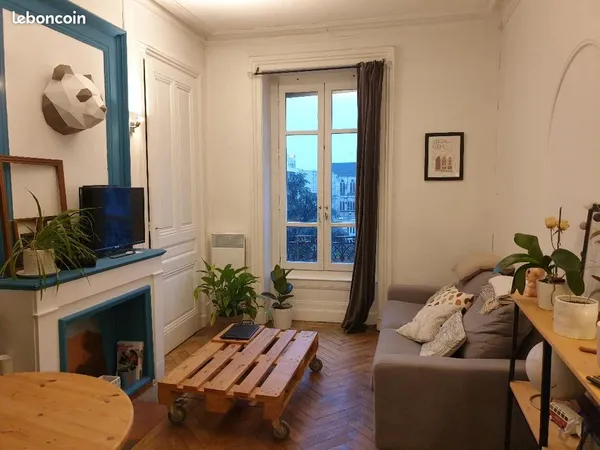 Appartement Location Lyon 2p 43m² 813€