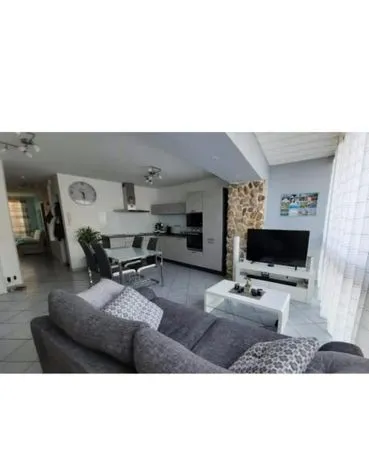 À LOUER - Charmant T2 bis de 55 m² à Mauves