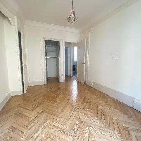 Appartement 3 pièces 92 m²