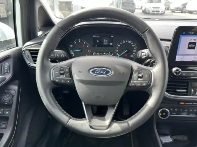 Ford Fiesta 1.0 flexifuel 95ch  titanium x 5p — photo 13