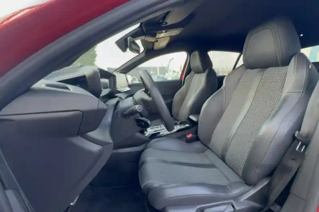 Peugeot 208 electrique 50 kwh 136ch — photo 9
