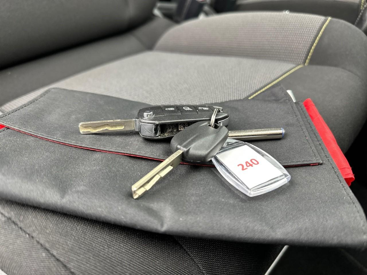 Citroën C3 bluehdi 100 s&s bvm5 feel — photo 29