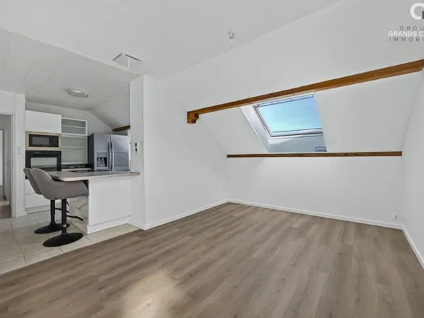 APPARTEMENT T4 ENTIEREMENT RENOVE A LA BALME DE SILLINGY