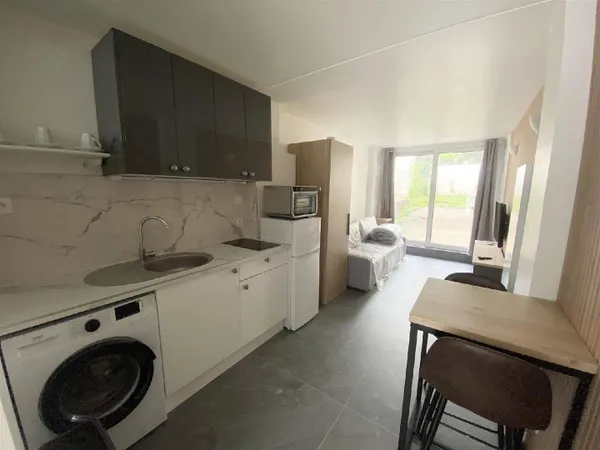 Local commercial 18 m²