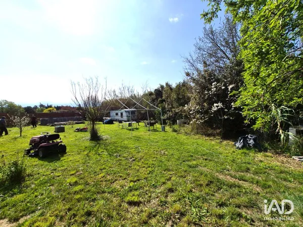 Terrain en individuel 2389 m²