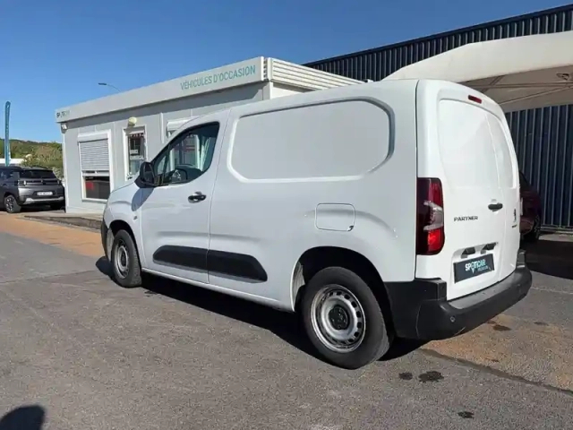 Peugeot Partner fourgon standard 650 kg bluehdi 100 s&amp;s bvm6 — photo 16