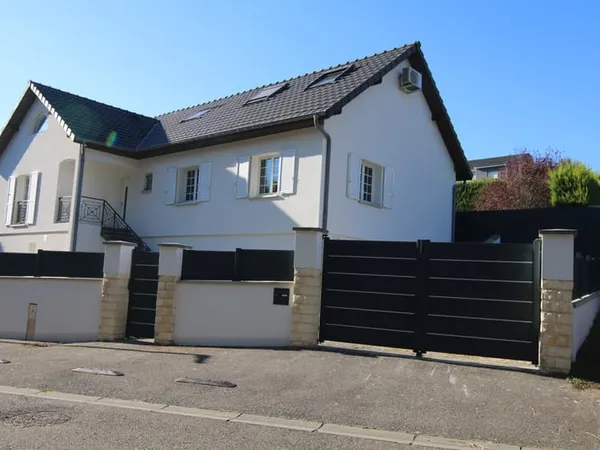 Maison 6 Pièces 256 m2- 57420 Solgne