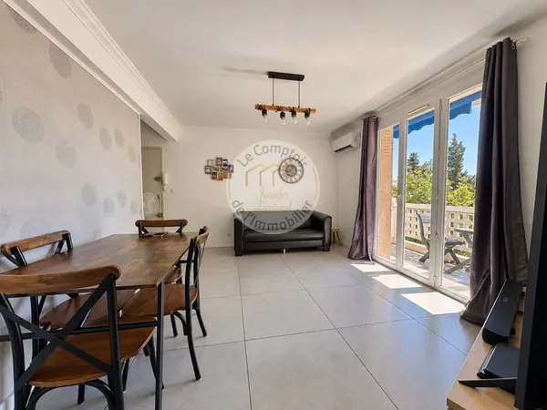 Résidence Parc Fleuri - Appartement type 3 avec balcon