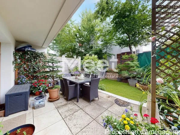 EXCLUSIVITÉ - VITRY SUR SEINE - APPARTEMENT 2 PIÈCES DE 41 M² AVEC JARDIN PRIVATIF - VENDU LOUÉ