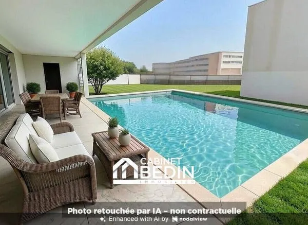 Maison 8 pièces 250 m²