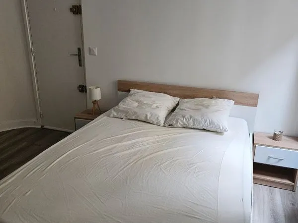 Appartement à louer 20m² XXe