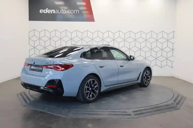 Bmw I4 edrive40 — photo 4