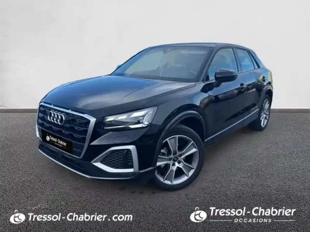 Audi Q2 35 tfsi cod 150 s tronic 7 design luxe — photo 1