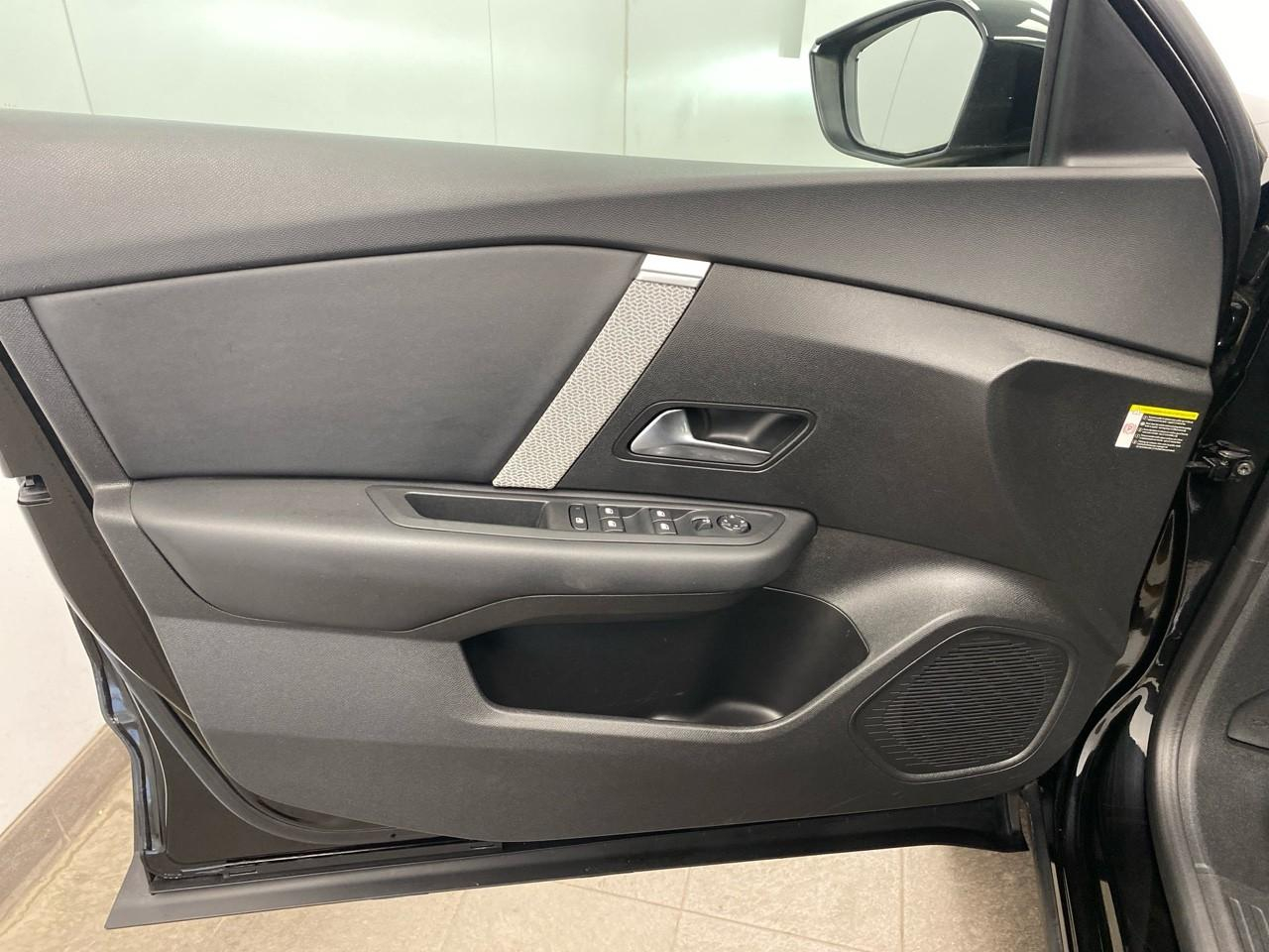 Citroën C4 X bluehdi 130 s&s eat8 feel pack — photo 20