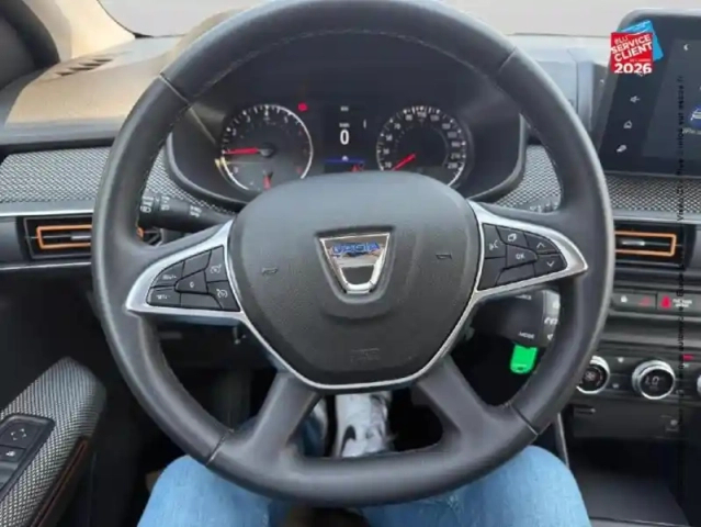 Dacia Sandero 1.0 tce 90ch stepway confort -22 — photo 12
