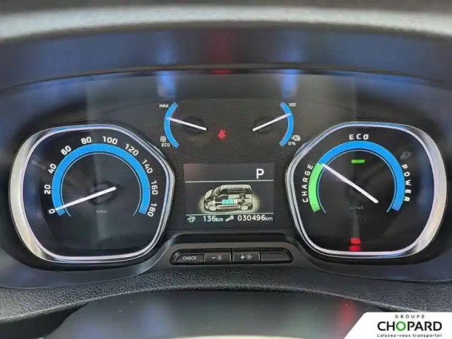 Peugeot Expert e- combi standard electrique 50 kwh 136ch — photo 52