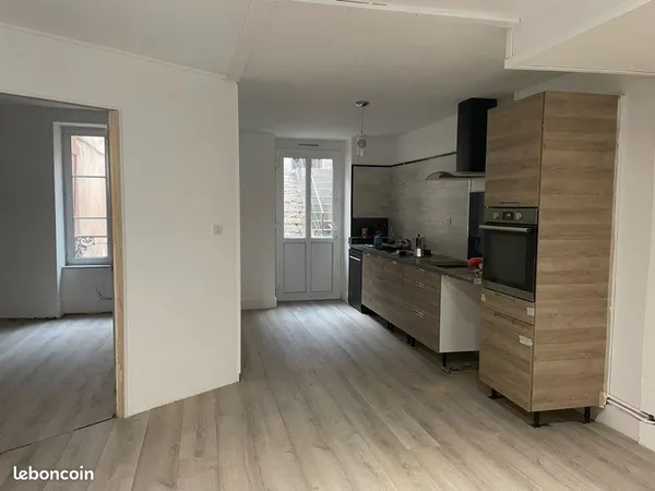 Appartement plain pied avec extérieur