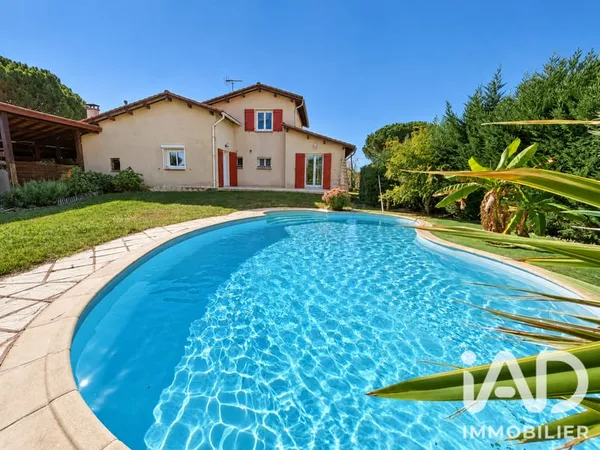 Maison 6 pièces 165 m²