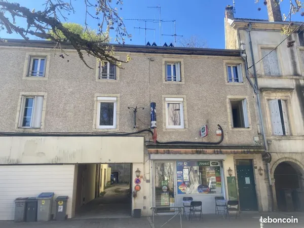 Immeuble 550 m²