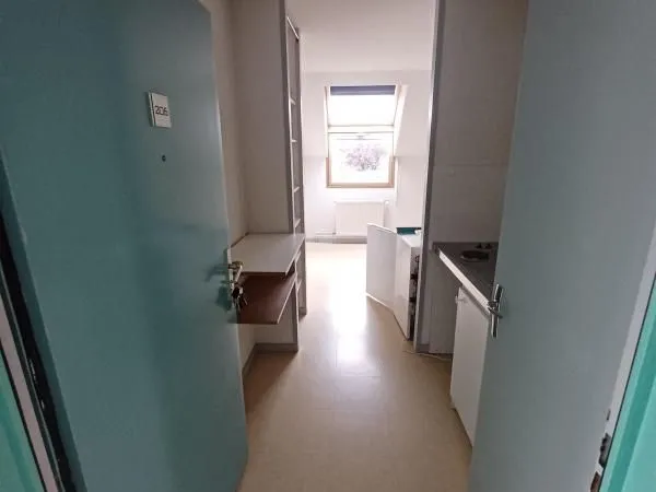 Studio 1 pièce 17 m²
