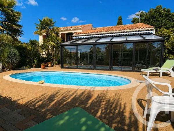 Maison 6 pièces 158 m²