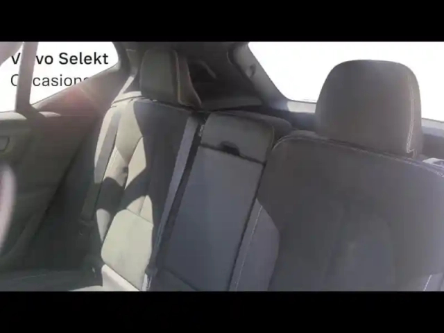 Volvo Xc40 t5 recharge 180 + 82ch ultimate dct 7 — photo 6