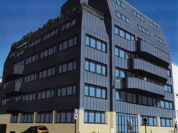 Local 270 m² BOURGES