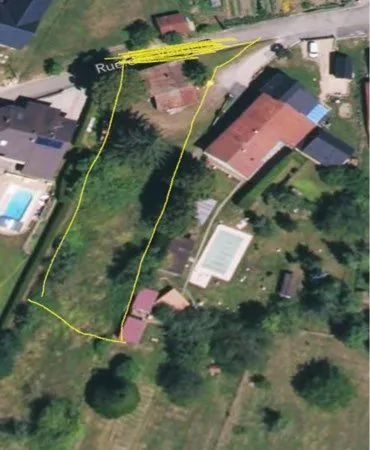 Terrain 18,65 Ares, en deux parcelles