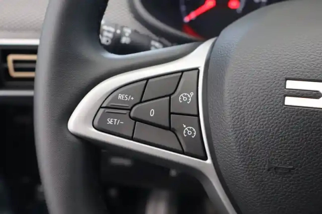 Dacia Sandero eco-g 100 gsr2 — photo 65