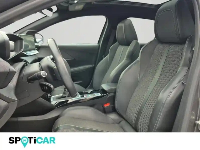 Peugeot 208 1.2 puretech 100ch s&amp;s gt — photo 12