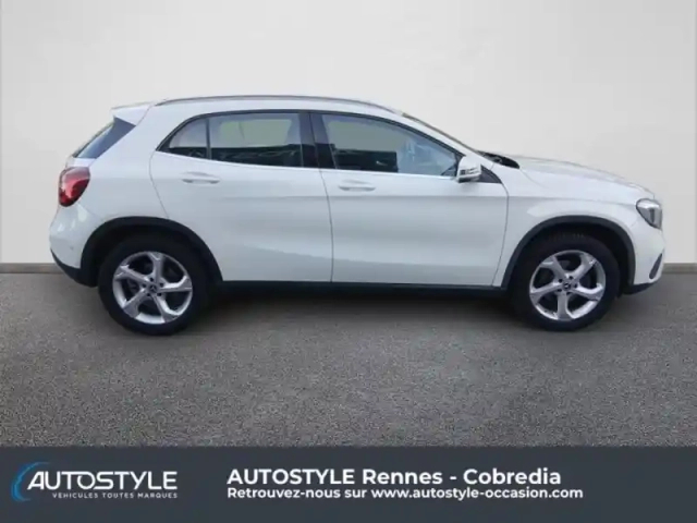 Mercedes Gla 180 d sensation 7g-dct — photo 8