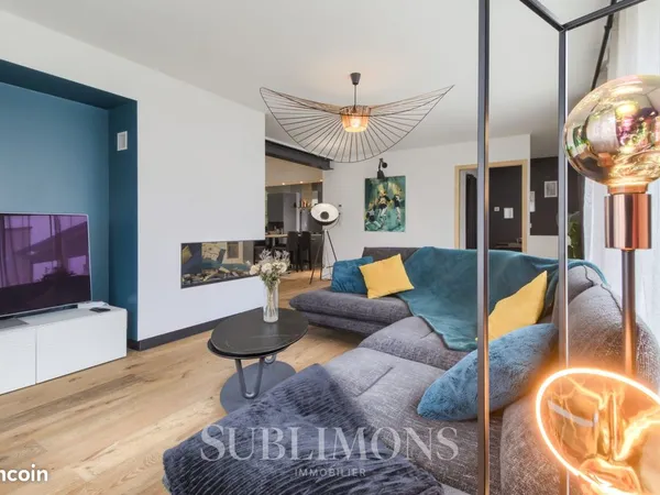 Maison 6 pièces 151 m²
